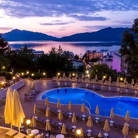 Hotel Isla Panorama 4*