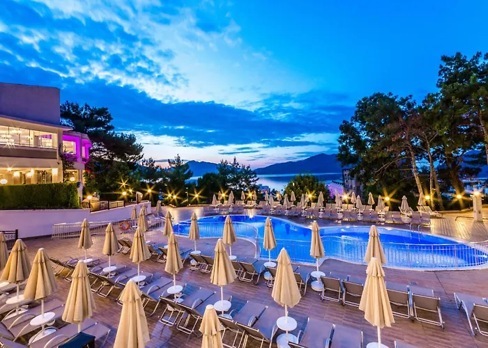 Isla Panorama Hotel 4*